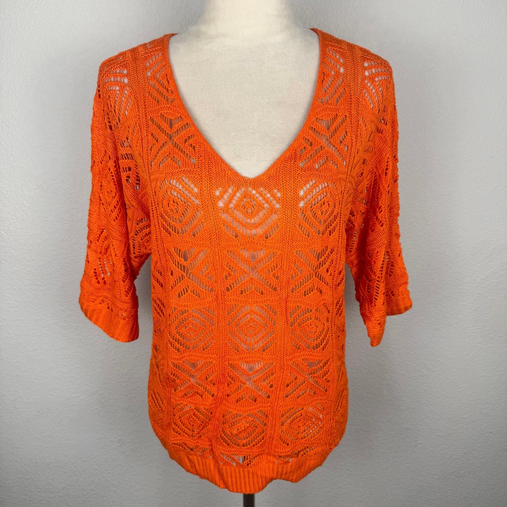 NWT Dokotoo Orange Crochet V Neck Knit Top Elbow Sleeve Geometric Pattern Size M